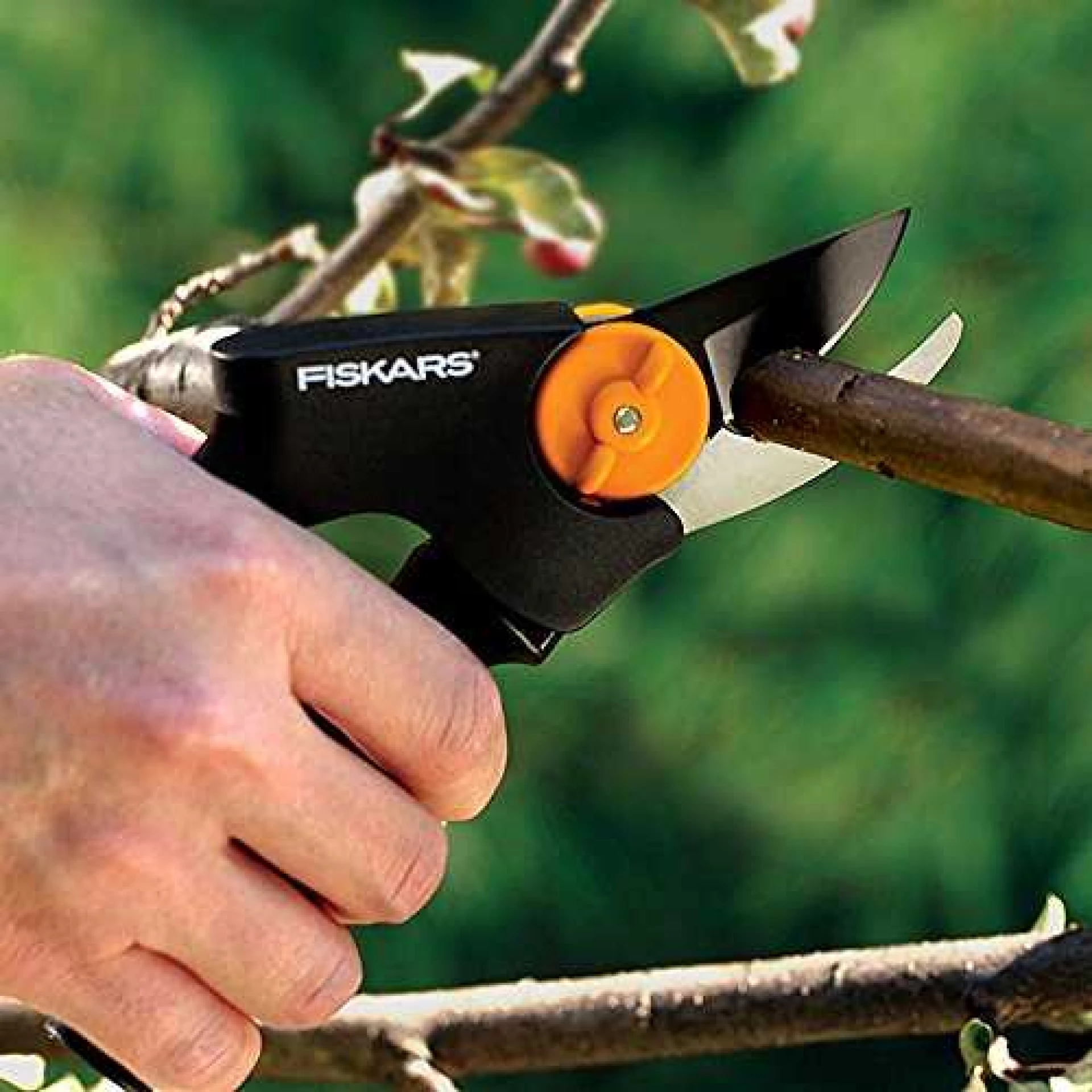 FISKARS Makaze za orezivanje vocarske PX 92 - Slika 8