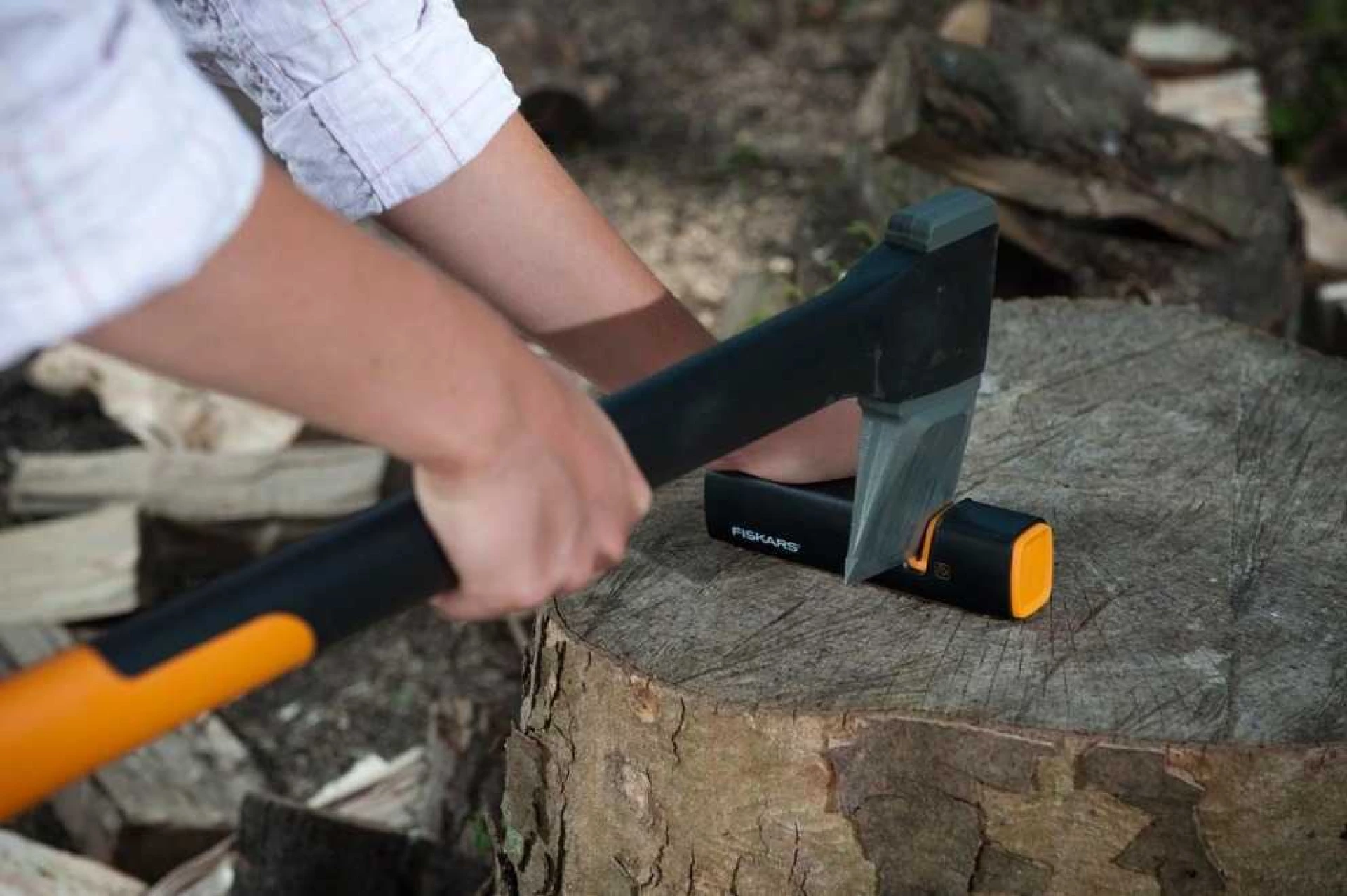 FISKARS Oštrač 1000601 (120740) - Slika 2
