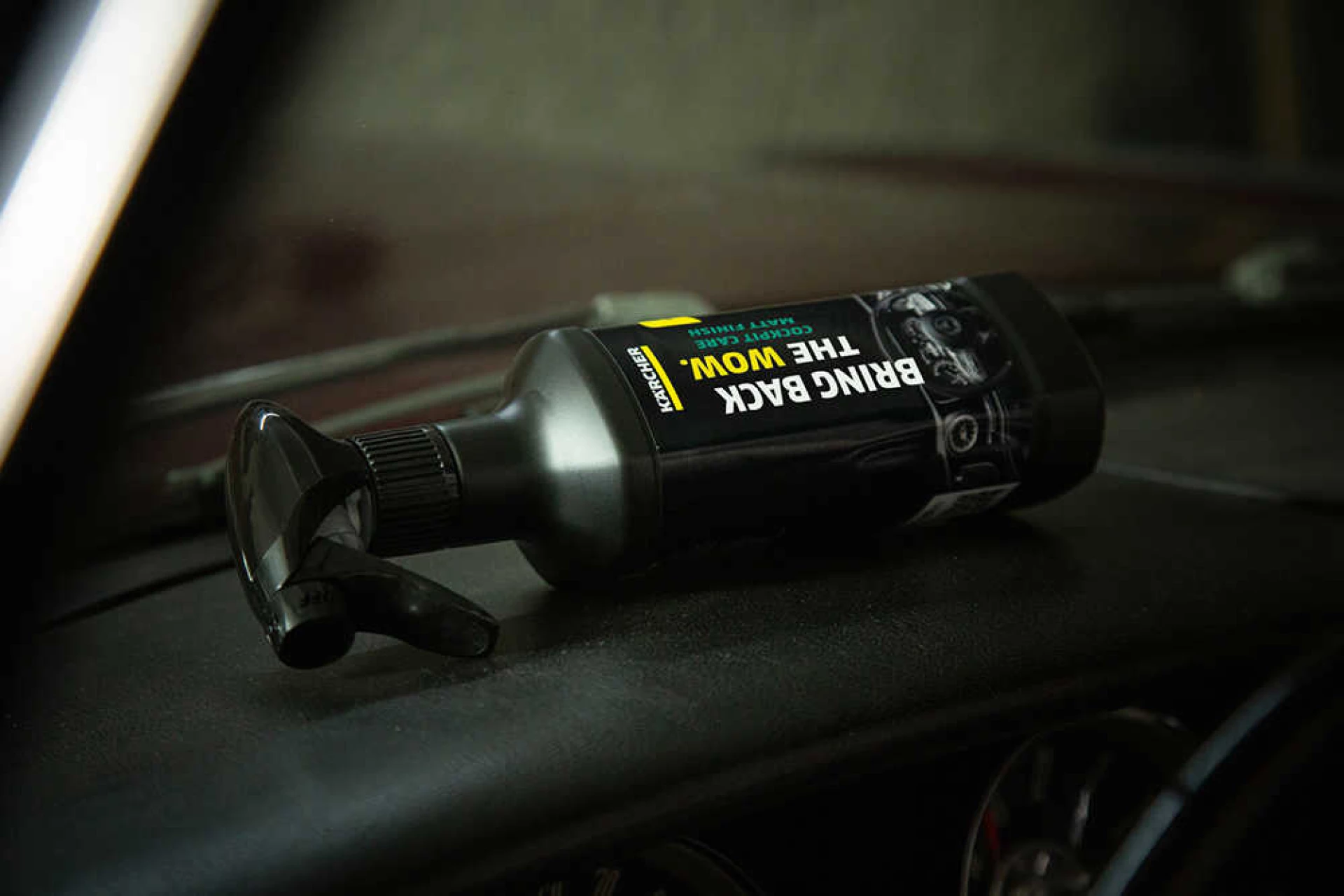 SREDSTVO ZA ČIŠĆENJE KABINE AUTOMOBILA RM 651, 500 ml  - Slika 3