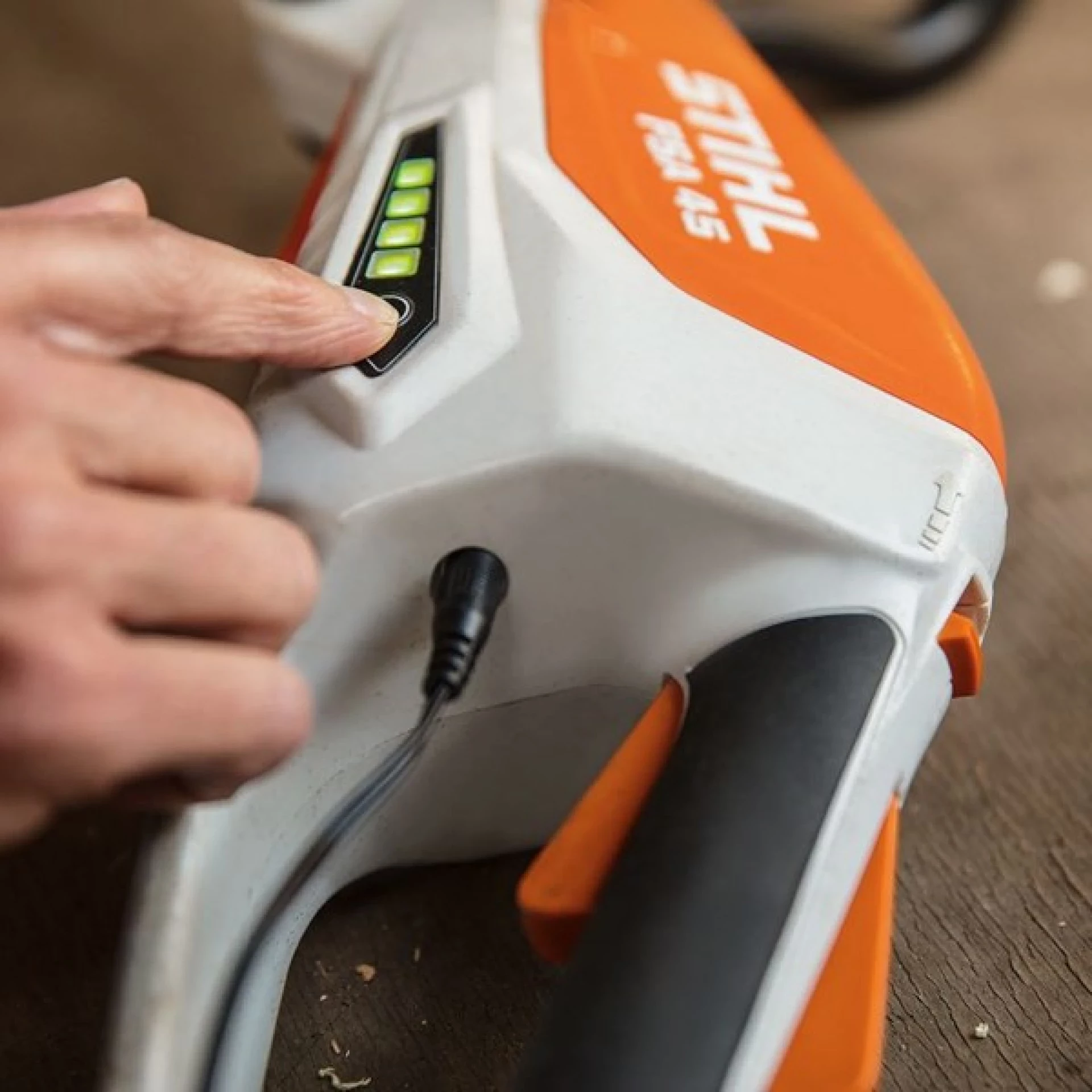 STIHL aku-kosa FSA 45 sa integrisanom baterijom - Slika 2